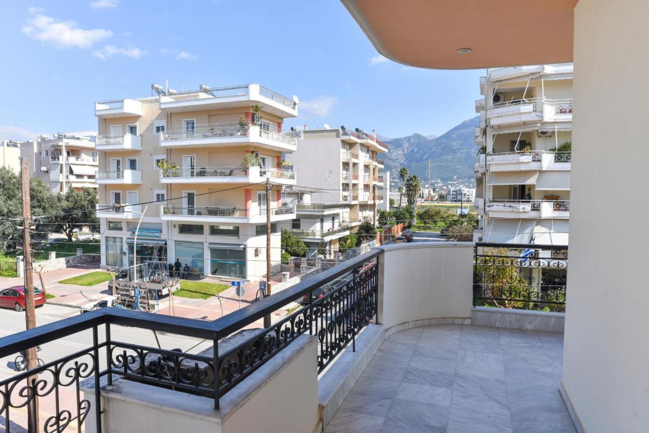 Kaliroon Seaside Apartment كالاماتا المظهر الخارجي الصورة